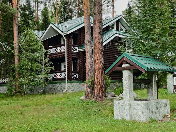 Quels sont les itinéraires de croisière pour explorer les fjords en Patagonie?